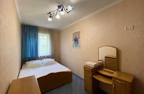 Dnipro Apartment | Comfy Apartment Most City Area