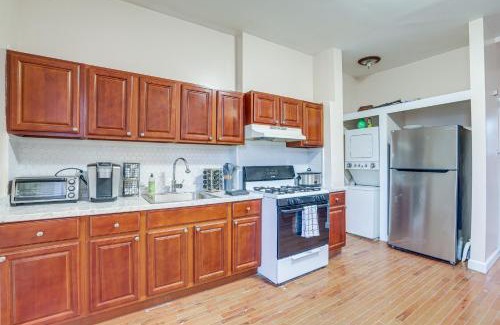 Constable Hook House | Comfy Bayonne Townhome about 11 Mi to NYC Attractions