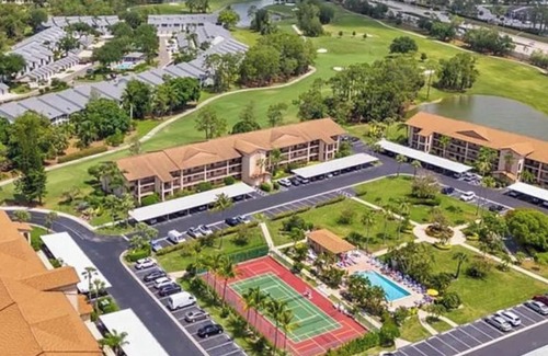 Naples Condo | Comfy,Cozy,1st-FL condo close to beautiful beaches,fine dining, and attractions.