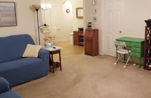 Winston - Salem House | Comfy & Cozy