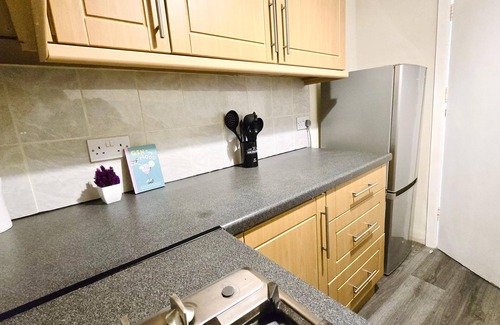 Bury Apartment | Comfy Entire Apartment with Free Parking in Bury Town