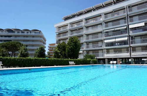 Porto Santa Margherita Apartment | Comfy flat with terrace 250mt from the sea