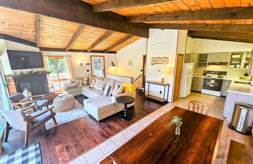 Wilmington Ski Chalet | Comfy, Family-Friendly Chalet in the Woods
