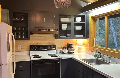 Wilmington Ski Chalet | Comfy, Family-Friendly Chalet in the Woods