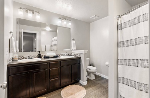 Meridian House | Comfy family friendly home