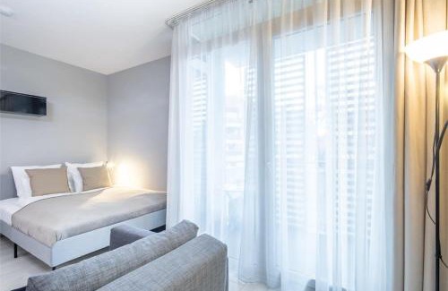 Angyalfold Apartment | Comfy flat with balcony