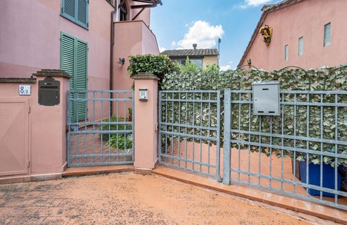 Ghezzano Apartment | Comfy Flat With Garden Near Cisanello Hospital