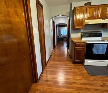 Niagara Falls Apartment | Comfy getaway at falls!