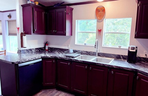 North Weeki Wachee House | Comfy Half Acre Hideaway