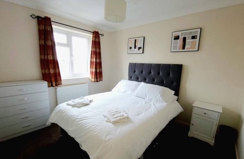 Earley House | Comfy Home