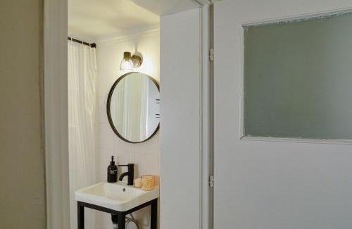 Old Town House | Comfy House in Old Town Xanthi - Meno Homes 8