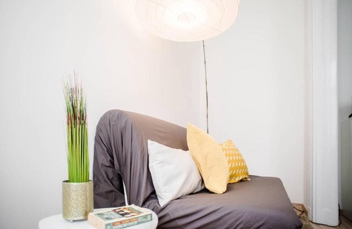 Erzsebetvaros Apartment | Comfy, renewed 3 bedroom apt in center