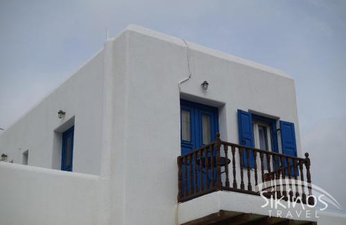 Sikinos Apartment | Comfy Room with Adorable View
