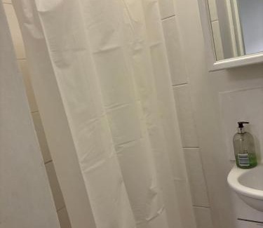 Catford Apartment | Comfy Studio Flat