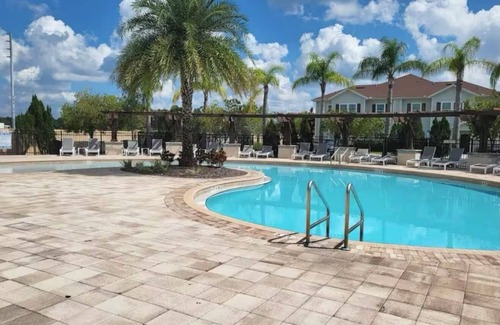 West Kissimmee House | Comfy Villa 3BR Near Disney & Parks