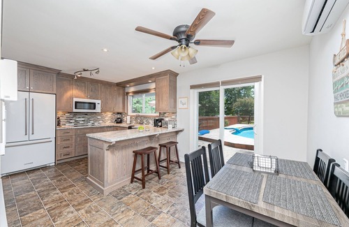 Ramara Cottage | Comfy Waterfront Cottage - 10 min from Casino Rama