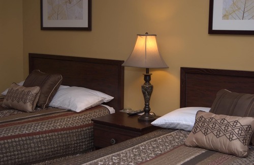 Put-in-Bay Hotel | Commodore Resort