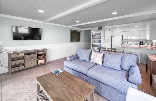 Seagrove Beach Condo | "Commodores 101" | Beachfront| Corner Unit w/Pristine Beach Views | Community Pool