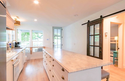Isle of Palms House | Community Pool, 7 Minute Walk to Beach & Golf Views! Fully Renovated, Single Story Beach Bungalow!