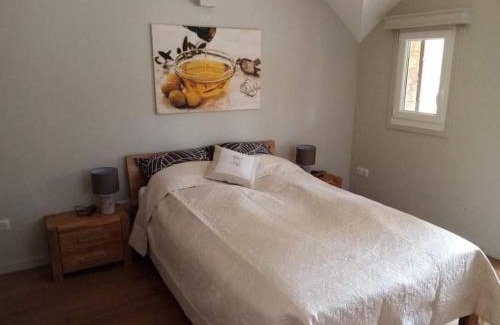 Entrecasteaux Bed & Breakfast | Comorebi Provence
