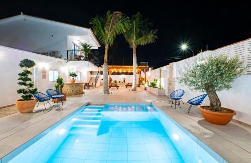 Torre de Benagalbon Apartment | Complejo La Palapa