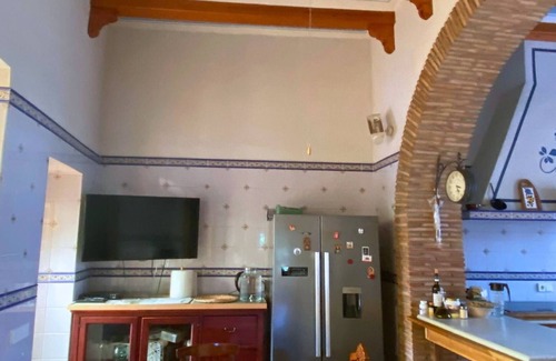 Alzira Villa | Complete, spacious house, with pool and surrounded by nature