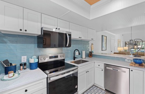 Central Naples Condo | Completely Refurbished Centrally Located In Naples!