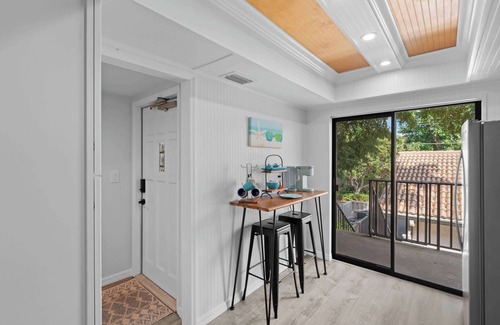 Central Naples Condo | Completely Refurbished Centrally Located In Naples!