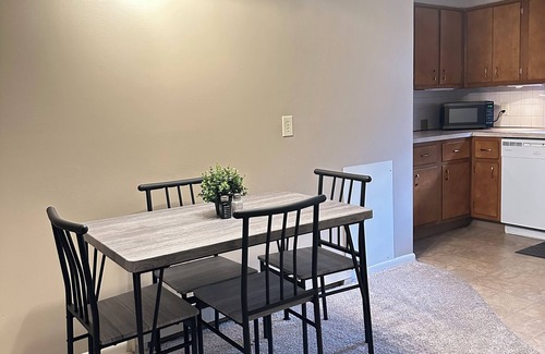 Massillon Apartment | Completely updated 2-bedroom apartment with AC, WiFi in Massillon by everything!