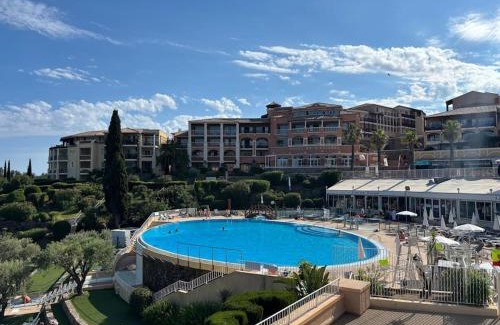 Cap Esterel Apartment | Complexe Cap Esterel village ,vue mer studio avec parking