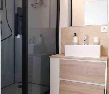 Cap Esterel Apartment | Complexe Cap Esterel village ,vue mer studio avec parking