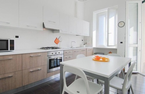 Porta Genova Apartment | Conca Del Naviglio 2915, 2 Br Flat With Balcony By Halldis