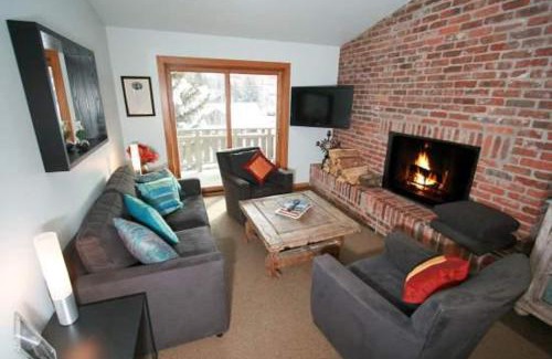Vail Apartment | Condo 100 Yards to Gondola One