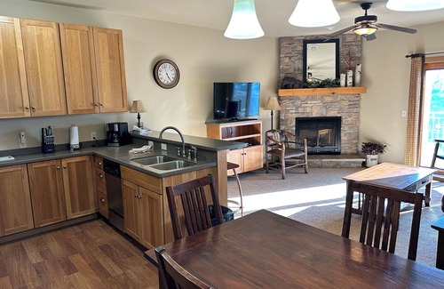 Eagle River Condo | CONDO 207 by Eagle Waters Resort