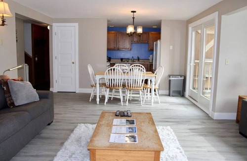 Central Vermont- Killington Condo | Condo #5 Slopeside One Bedroom with Hot Tub