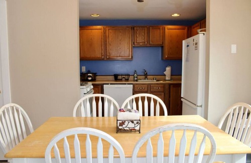Central Vermont- Killington Condo | Condo #5 Slopeside One Bedroom with Hot Tub