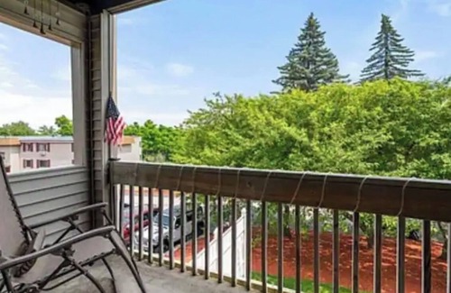 Weirs Beach Condo | Condo at Weirs Beach