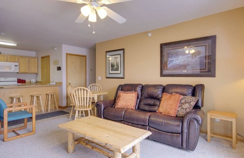 Big Sky Condo | Condo in Cedar Creek w/Shuttle to Big Sky Resort!