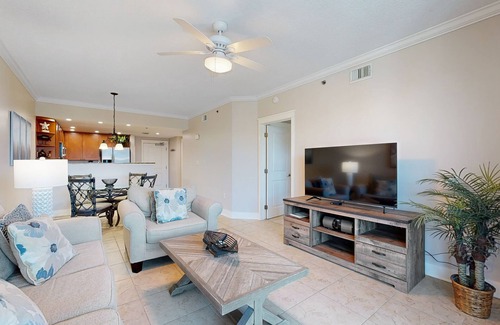 Fort Walton Beach Condo | Condo in Gulf Front Resort w/Shared Amenities w/Pool & Hot Tub