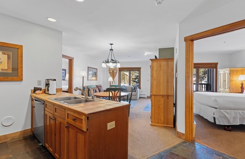 River Run Condo | Condo in River Run Only a Short Walk to Gondola, Shops and Dining!