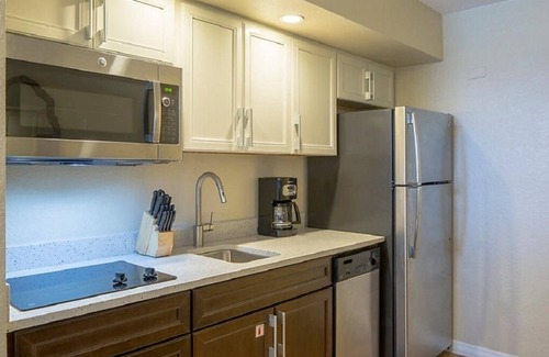 Ormond Shores Resort | Condo on the Beach with Ocean View