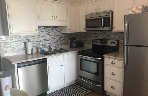 Murrells Inlet Condo | Condo on Wide, Quiet, Family-Friendly Beach
