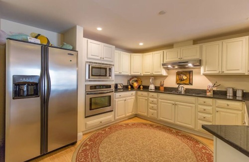 Old Orchard Beach Condo | Condo Room 407 1 Bedroom Ocean View Condo