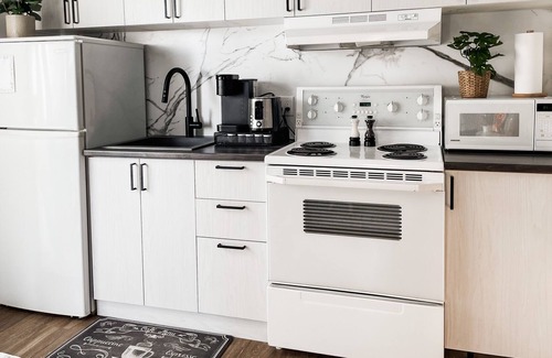 Magog Apartment | Condo sur le Memphrémagog Avec Piscine et spa