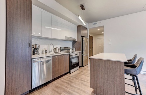 Saint-Laurent Apartment | Condo Thimens - Ville St-Laurent