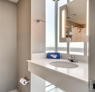 Downtown Myrtle Beach Apartment | Condo w balcony & resort access