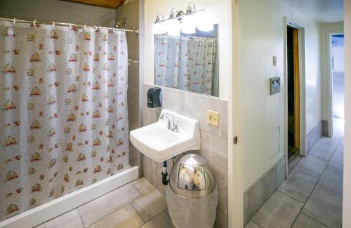 Mammoth Lakes Apartment | Condos 1849 #102