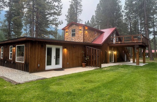 Darby House | Conestoga Wagon Retreat