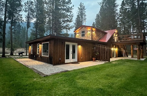 Darby House | Conestoga Wagon Retreat