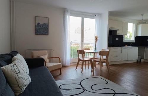 Aubervilliers Apartment | Confort 50m2 proche stade